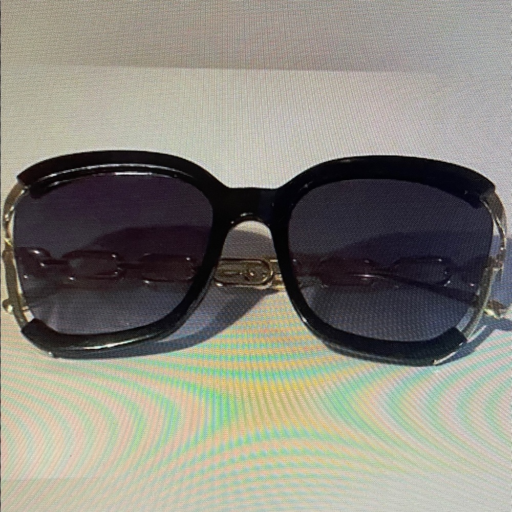 Chic Black and Gold Women's Sunglasses